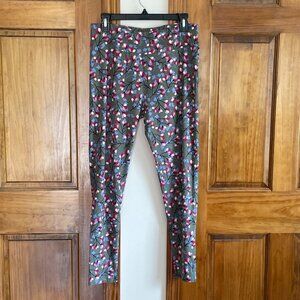 Gray and Red Floral Leggings Lularoe Tall and Curvy Size L-XL Super Soft